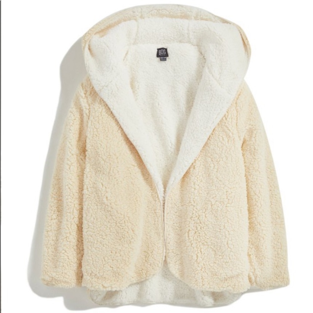 urban outfitters cream teddy coat